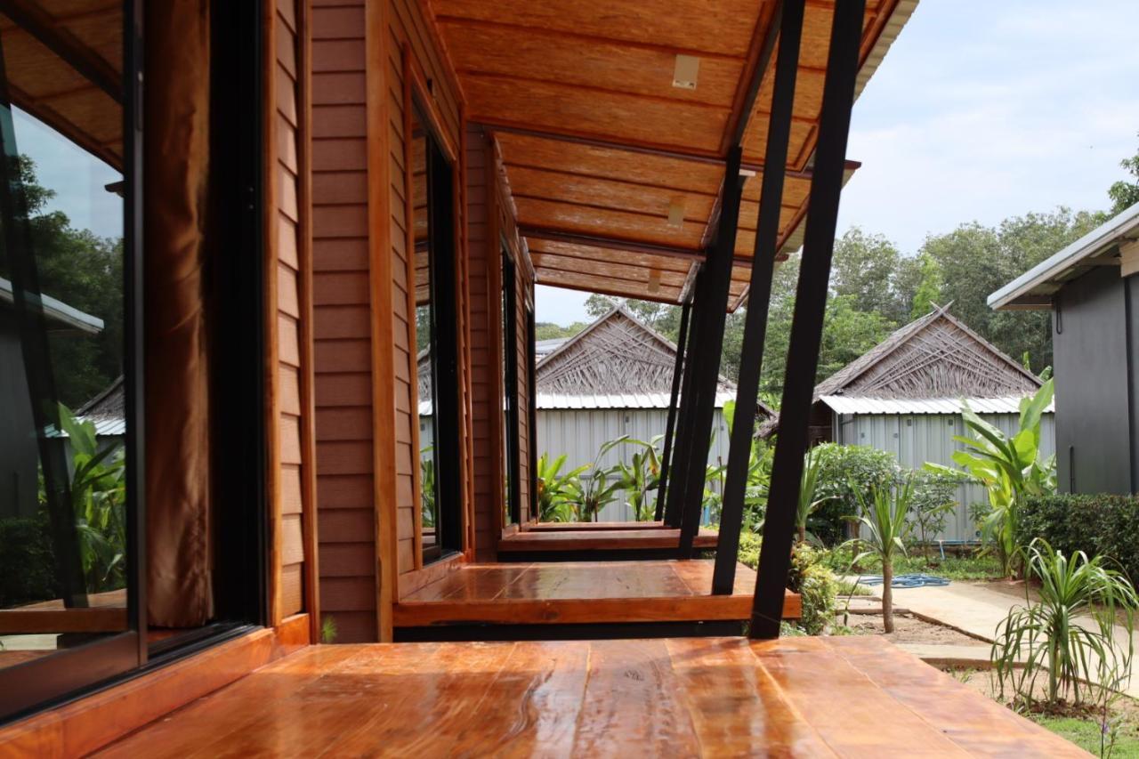 Baan Check In Koh Lanta Exterior foto
